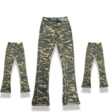 Load image into Gallery viewer, ARK| Olive Camo Jeans(Stacked)
