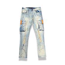 Load image into Gallery viewer, ARK| Light Tint denim jeans