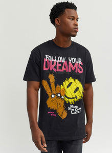 REA| Black “Follow your dreams” tee