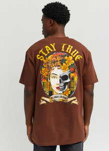 REA| Brown “Stay True” tee